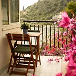 Mare Roccia Beachfront Taormina