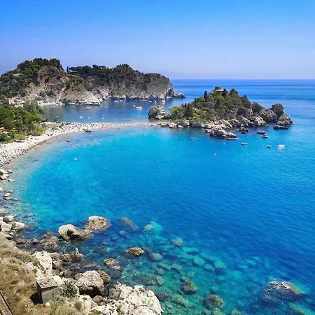 Mare Roccia Beachfront * Taormina